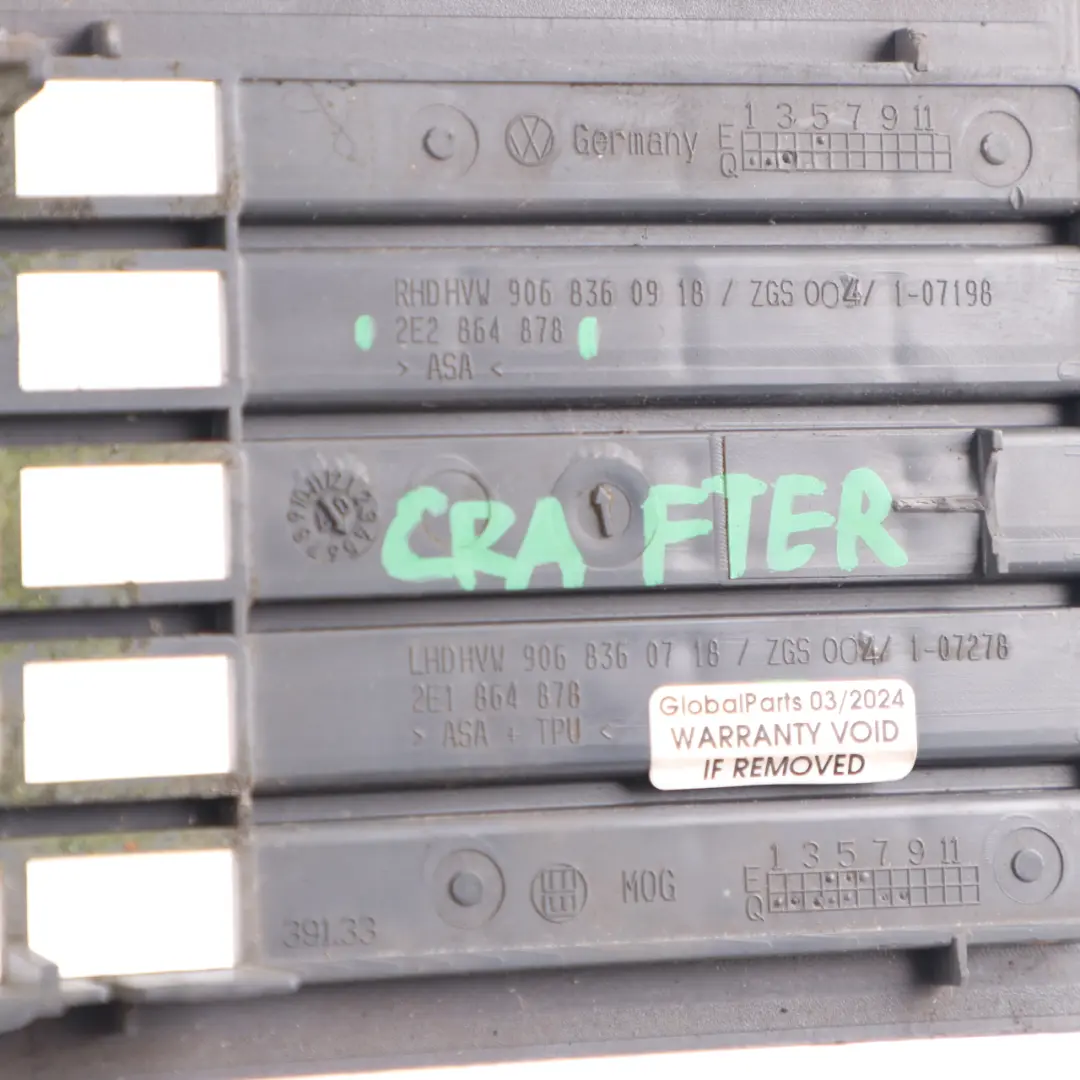 Bonnet Air Vent Bonnet Grill to Volkswagen Crafter with Part number 2E2864878 Volkswagen Crafter Bonnet Air Vent Bonnet Grill - SKU 2E2864878 - Part number 2E2864878