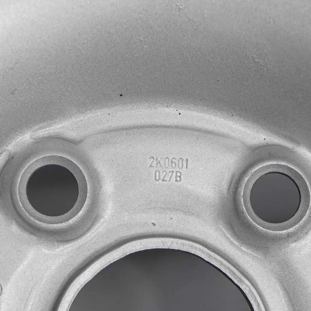 VW Volkswagen Caddy Jante Acier Argent 15" 6J ET:47 5x112 - SKU 2K0601027B - Numéro de pièce 2K0601027B