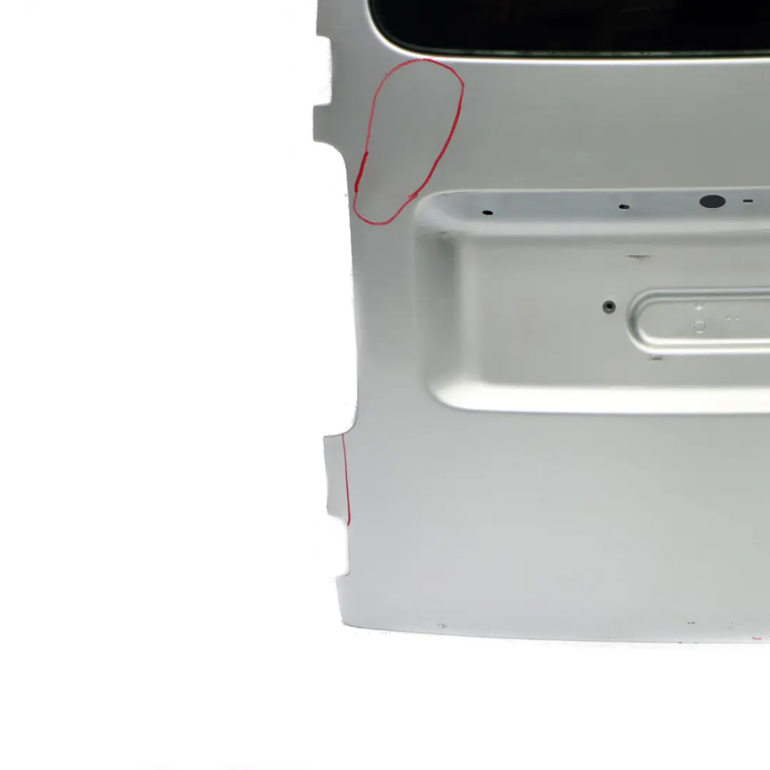 Drzwi Przesuwne Lewe Tylne Reflex Silver Metallic LA7W do Volkswagen VW Caddy o numerze 2K0827091H Volkswagen VW Caddy Drzwi Przesuwne Lewe Tylne Reflex Silver Metallic LA7W - SKU 2K0827091H-RES - Numer Części 2K0827091H