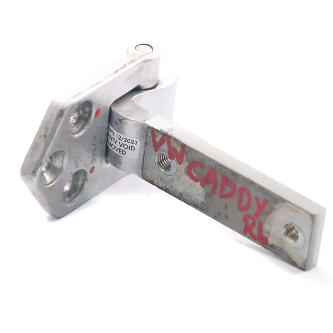 MK3 2K Zawias Tylnych Lewych Drzwi Reflex Silver do VW Caddy o numerze 2K0827151C VW Caddy MK3 2K Zawias Tylnych Lewych Drzwi Reflex Silver - SKU 2K0827151C - Numer Części 2K0827151C