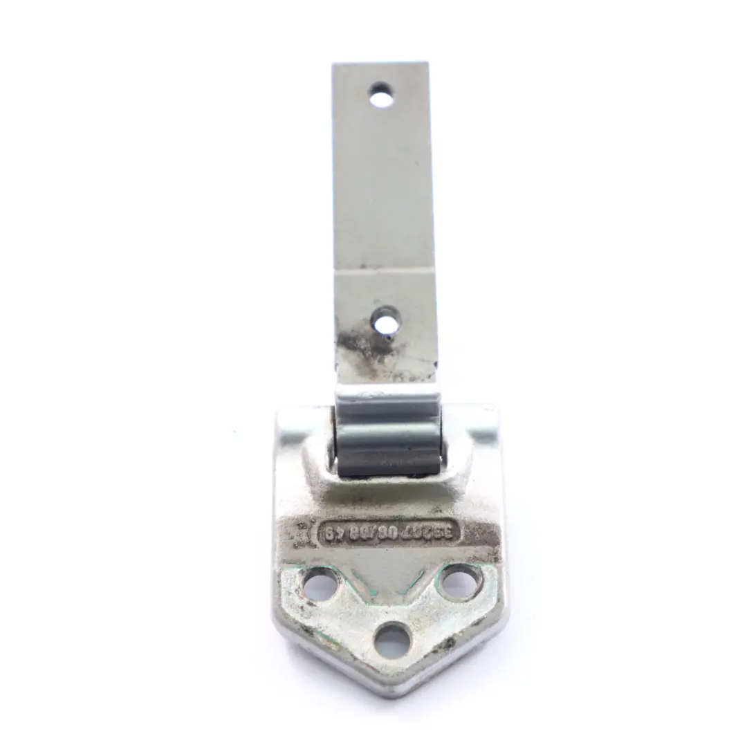 VW Volkswagen Caddy MK3 2K Hinge Rear Right Door Hinge Reflex Silver - SKU 2K0827152C - Part number 2K0827152C