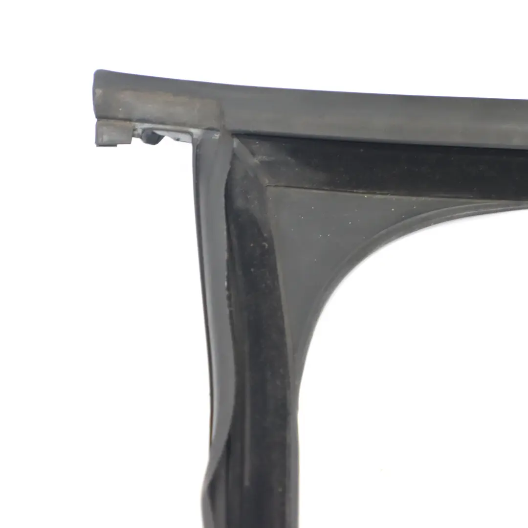  Window Weatherstrip Volkswagen VW Caddy Front Right O/S Window Strip Seal - SKU 2K0837432B - Part number 2K0837432B