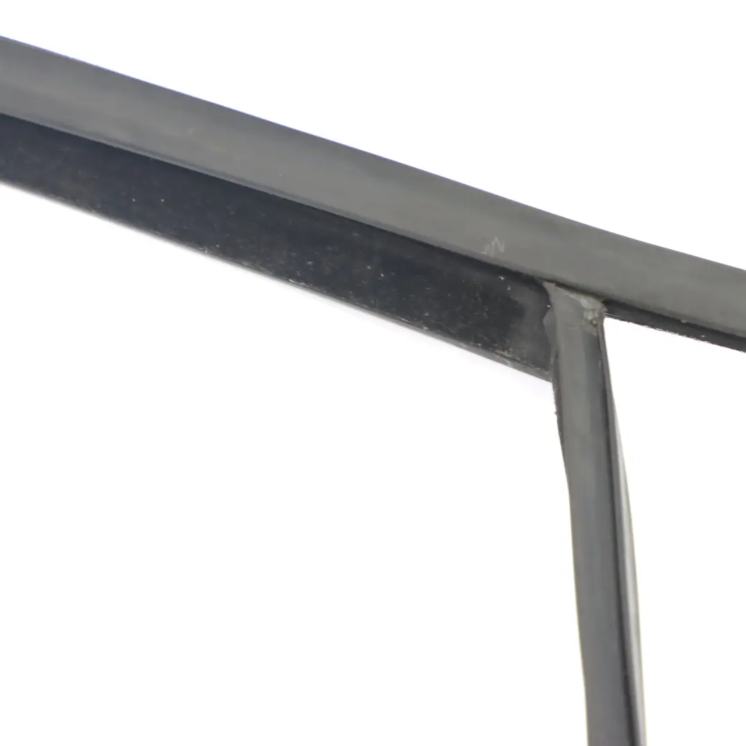  Window Weatherstrip Volkswagen VW Caddy Front Right O/S Window Strip Seal - SKU 2K0837432B - Part number 2K0837432B