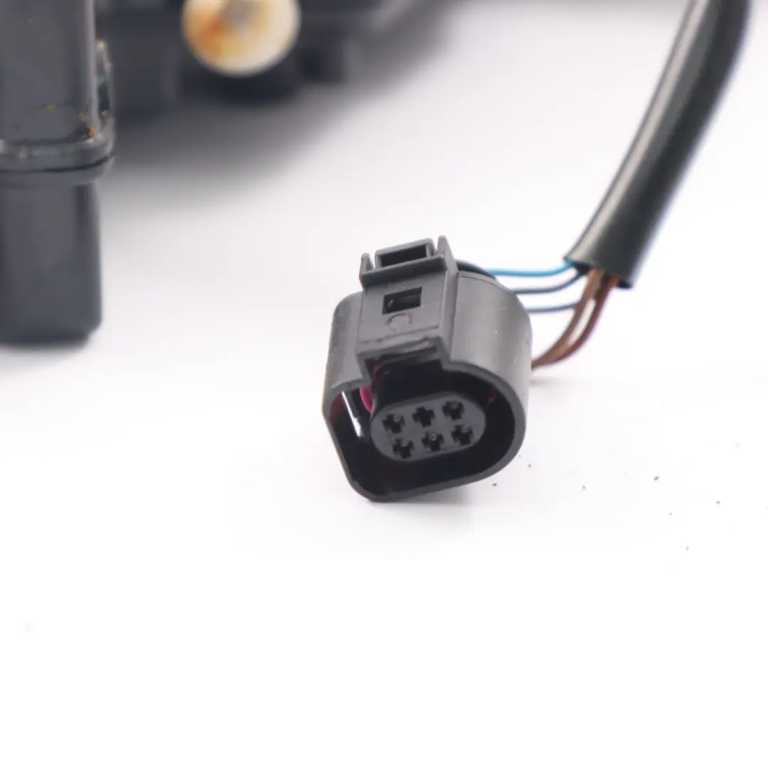 Sliding Door Lock Side Right O/S Latch Mechanism to VW Volkswagen Caddy with Part number 2K0843654BB VW Volkswagen Caddy Sliding Door Lock Side Right O/S Latch Mechanism - SKU 2K0843654BB - Part number 2K0843654BB