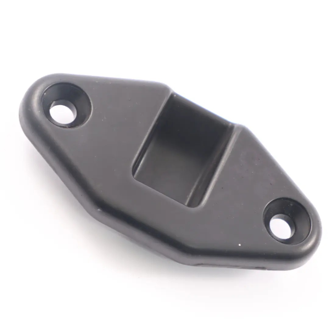 MK3 Płytka Oporowa Zaczepu Drzwi Rygiel do VW Volkswagen Caddy o numerze 2K0843667A VW Volkswagen Caddy MK3 Płytka Oporowa Zaczepu Drzwi Rygiel - SKU 2K0843667A - Numer Części 2K0843667A