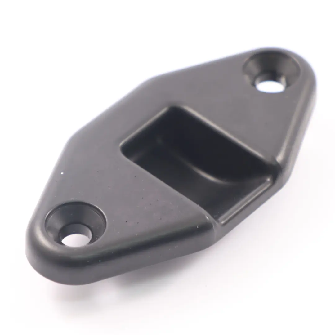 MK3 Plaque de verrouillage Goupille verrouillage chargement latérale pour VW Caddy à propos du numéro de pièce 2K0843667A VW Caddy MK3 Plaque de verrouillage Goupille verrouillage chargement latérale - SKU 2K0843667A - Numéro de pièce 2K0843667A