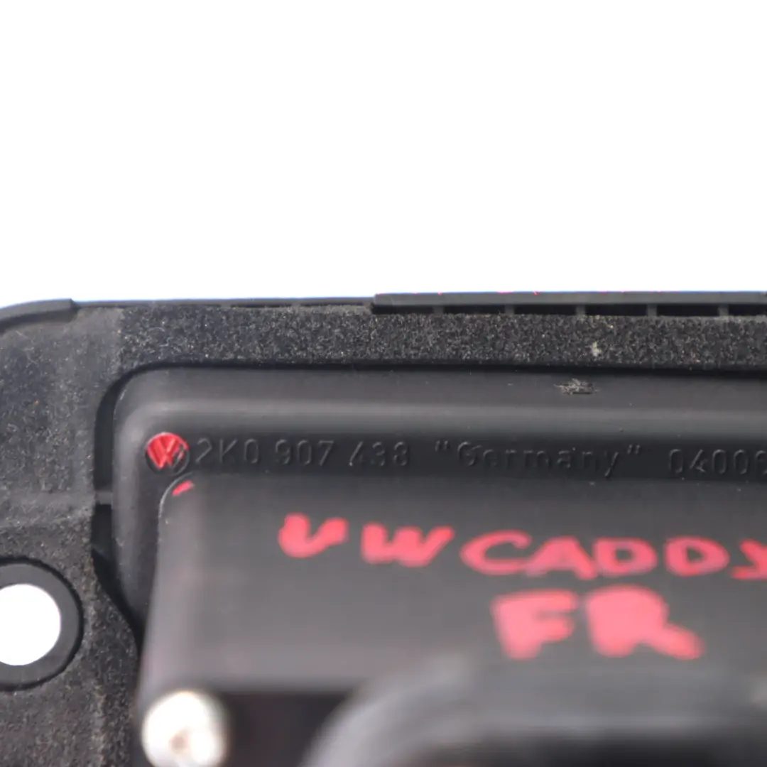 Interrupteur Porte coulissante Point de contact arrière droit pour VW Caddy à propos du numéro de pièce 2K0907438 VW Caddy Interrupteur Porte coulissante Point de contact arrière droit - SKU 2K0907438 - Numéro de pièce 2K0907438