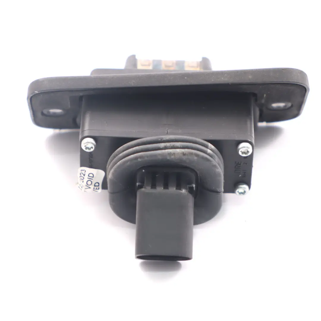 Interrupteur Porte coulissante Point de contact arrière droit pour VW Caddy à propos du numéro de pièce 2K0907438 VW Caddy Interrupteur Porte coulissante Point de contact arrière droit - SKU 2K0907438 - Numéro de pièce 2K0907438