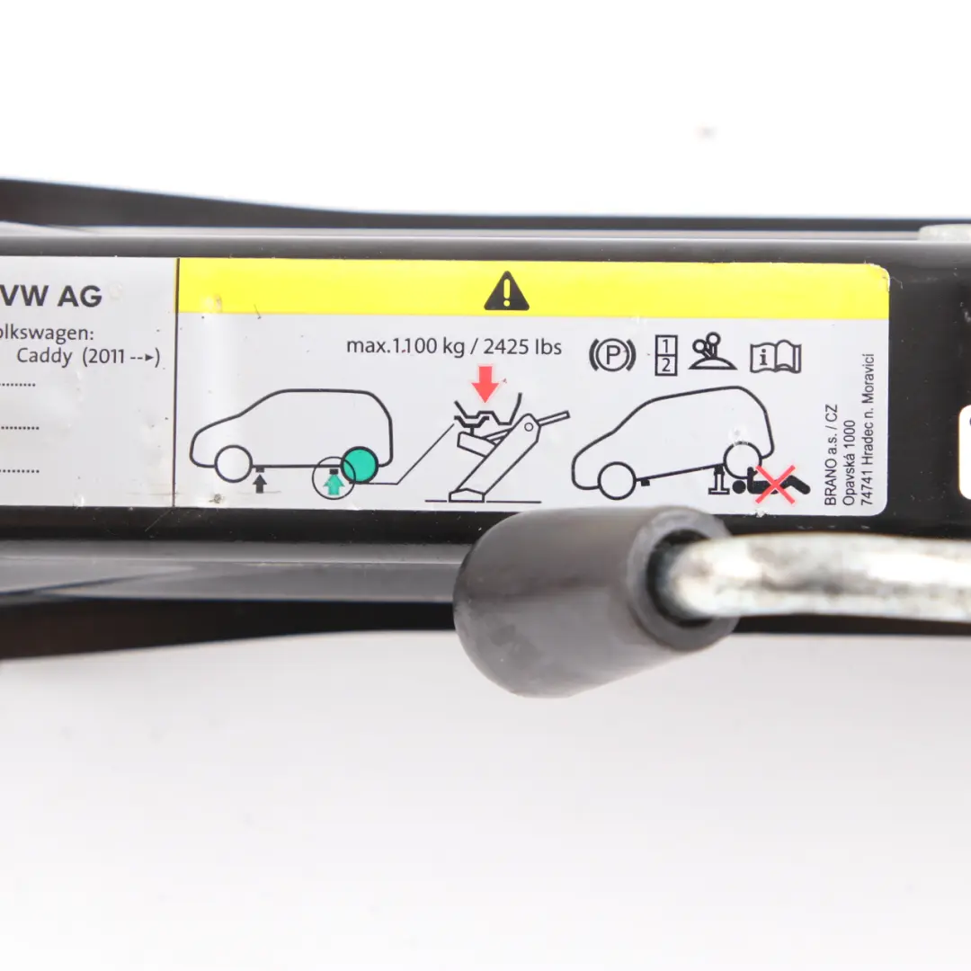 Emergency Tool Car Lifting Spare Jack to VW Volkswagen Caddy with Part number 2K5011031C VW Volkswagen Caddy Emergency Tool Car Lifting Spare Jack - SKU 2K5011031C - Part number 2K5011031C