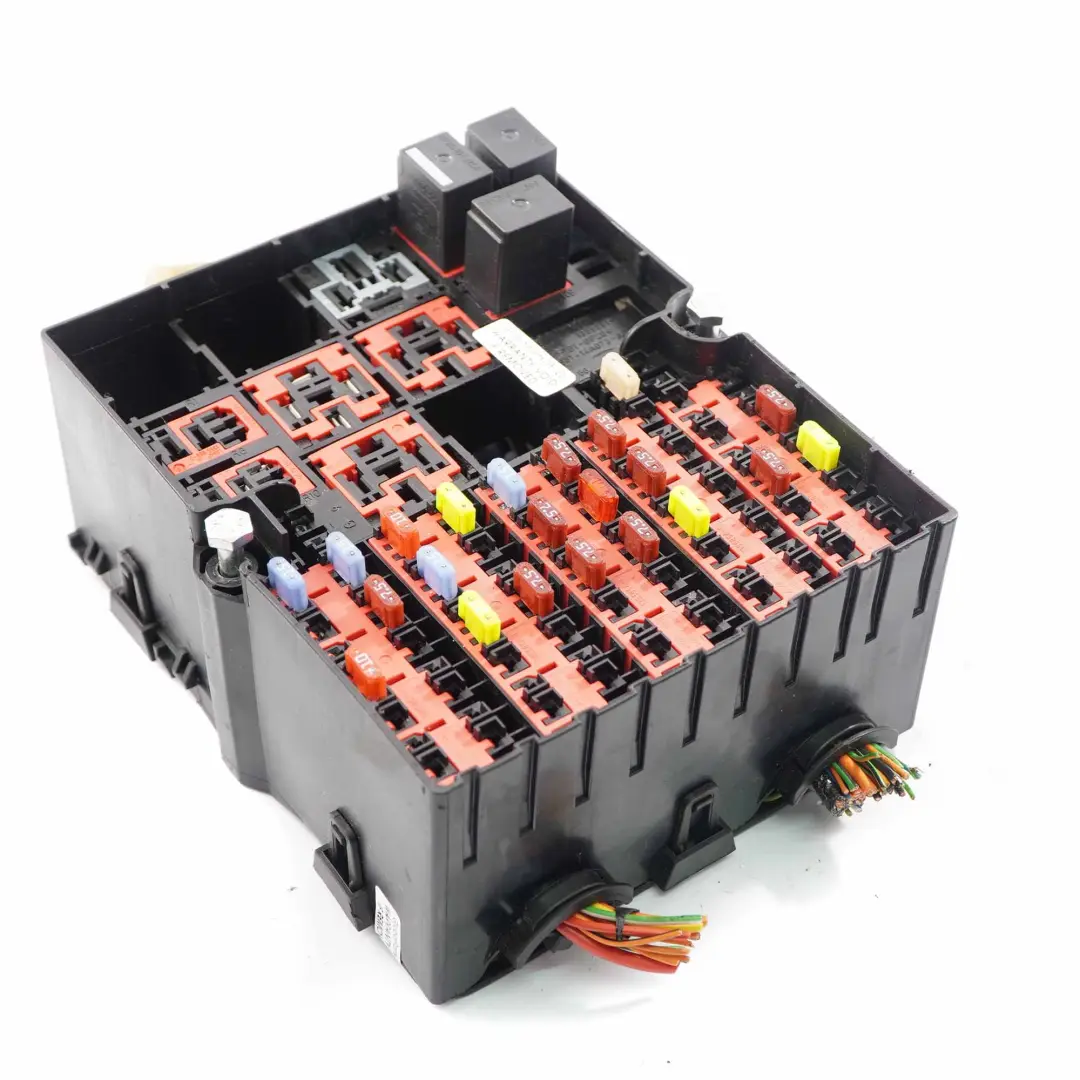 Ford Transit Connect Boîte à fusibles Distribution énergie Relais - SKU 2S6T-14A073-AC - Numéro de pièce 2S6T-14A073-AC