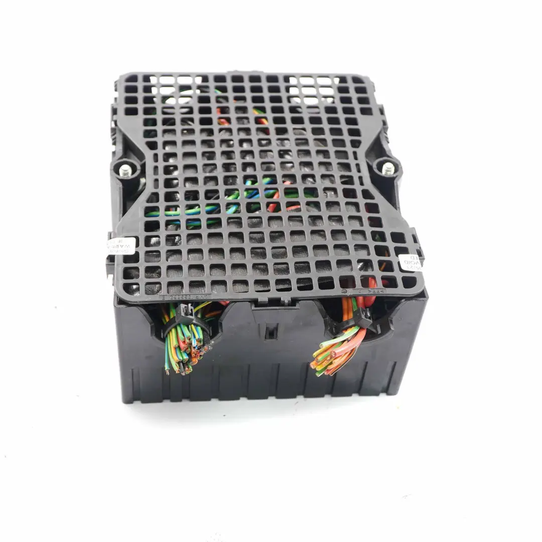 Ford Transit Connect Boîte à fusibles Distribution énergie Relais - SKU 2S6T-14A073-AC - Numéro de pièce 2S6T-14A073-AC