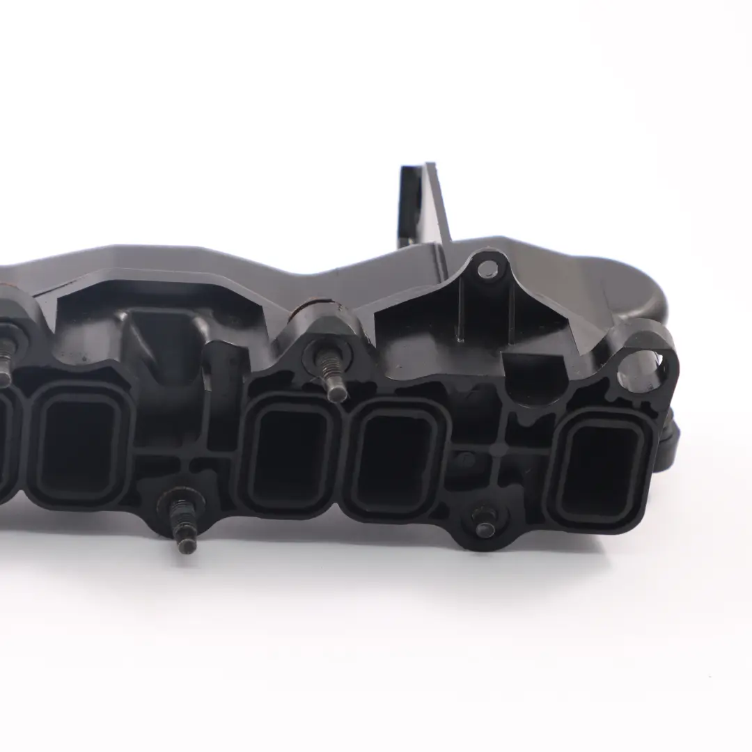 Kolektor Ssący Dolotowy Powietrza do Ford Transit Mk7 2.2 TDCI o numerze 2S7Q9424BE Ford Transit Mk7 2.2 TDCI Kolektor Ssący Dolotowy Powietrza - SKU 2S7Q9424BE - Numer Części 2S7Q9424BE