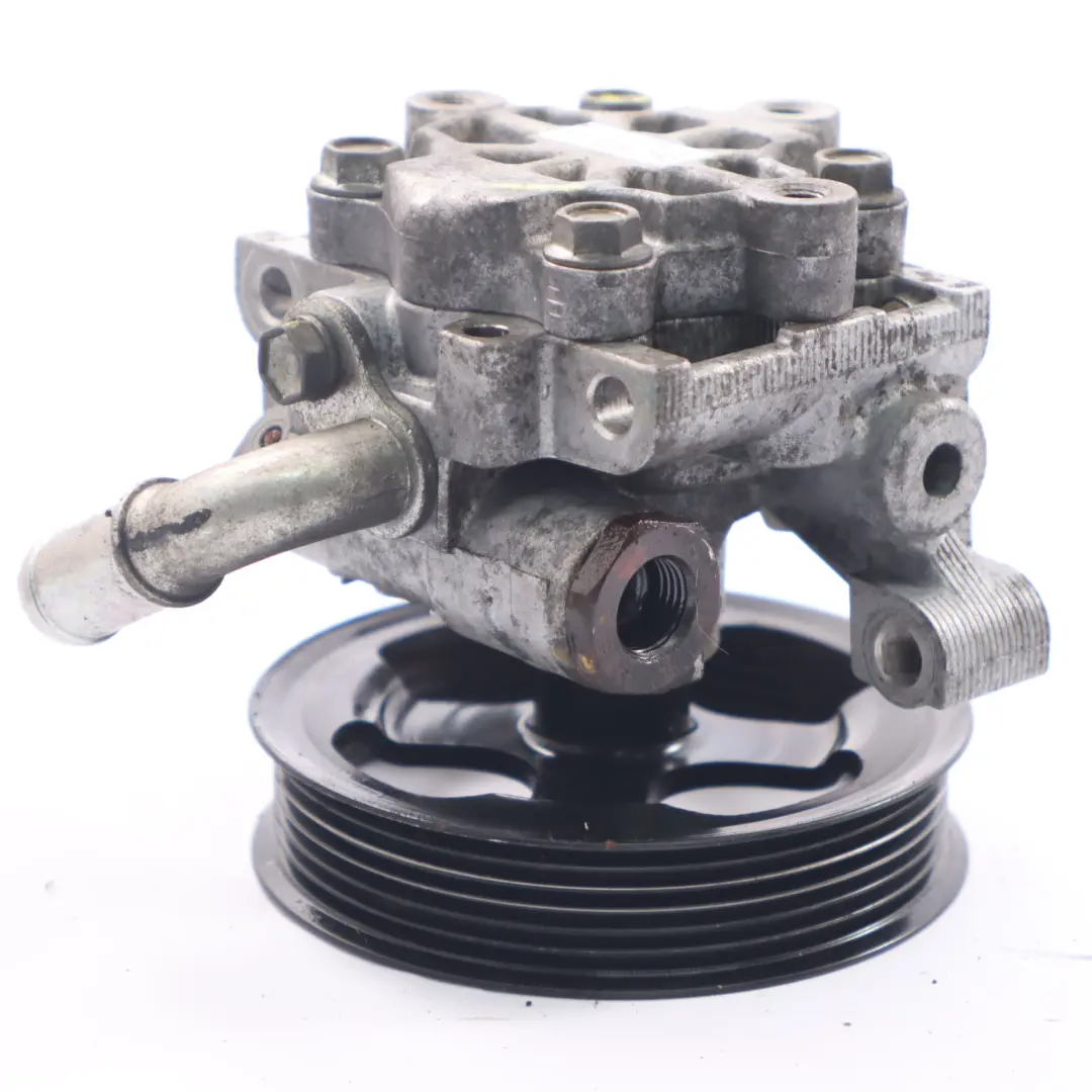 Pompa Wspomagania do Ford Transit Connect 1.8 TDCi o numerze 2T14-3A696-AJ Ford Transit Connect 1.8 TDCi Pompa Wspomagania - SKU 2T14-3A696-AJ - Numer Części 2T14-3A696-AJ