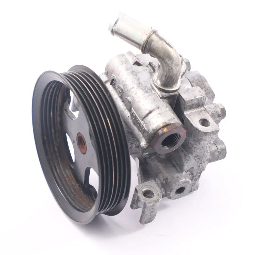 Pompe direction assistée hydraulique 2T143A696AJ pour Ford Transit Connect 1.8 TDCi à propos du numéro de pièce 2T14-3A696-AJ Ford Transit Connect 1.8 TDCi Pompe direction assistée hydraulique 2T143A696AJ - SKU 2T14-3A696-AJ - Numéro de pièce 2T14-3A696-AJ