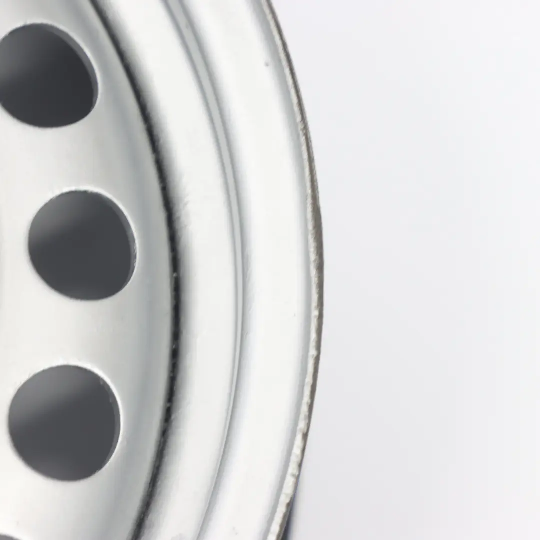 Jante Acier 15" 6J ET:52.5 pour Ford Transit Connect à propos du numéro de pièce 2T141007CE Ford Transit Connect Jante Acier 15" 6J ET:52.5 - SKU 2T141007CE - Numéro de pièce 2T141007CE