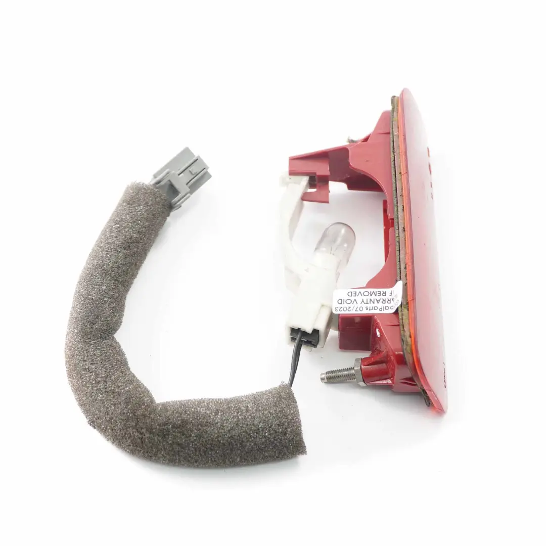 Trzecie Światło Stop Stopu do Ford Transit Connect o numerze 2T1413A613 Ford Transit Connect Trzecie Światło Stop Stopu - SKU 2T1413A613 - Numer Części 2T1413A613