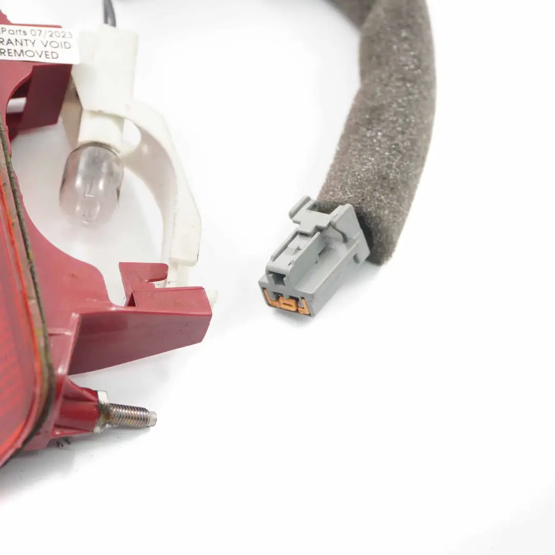 terza luce stop lampada freno posteriore per Ford Transit Connect con numero di parte 2T1413A613 Ford Transit Connect terza luce stop lampada freno posteriore - SKU 2T1413A613 - Numero di parte 2T1413A613