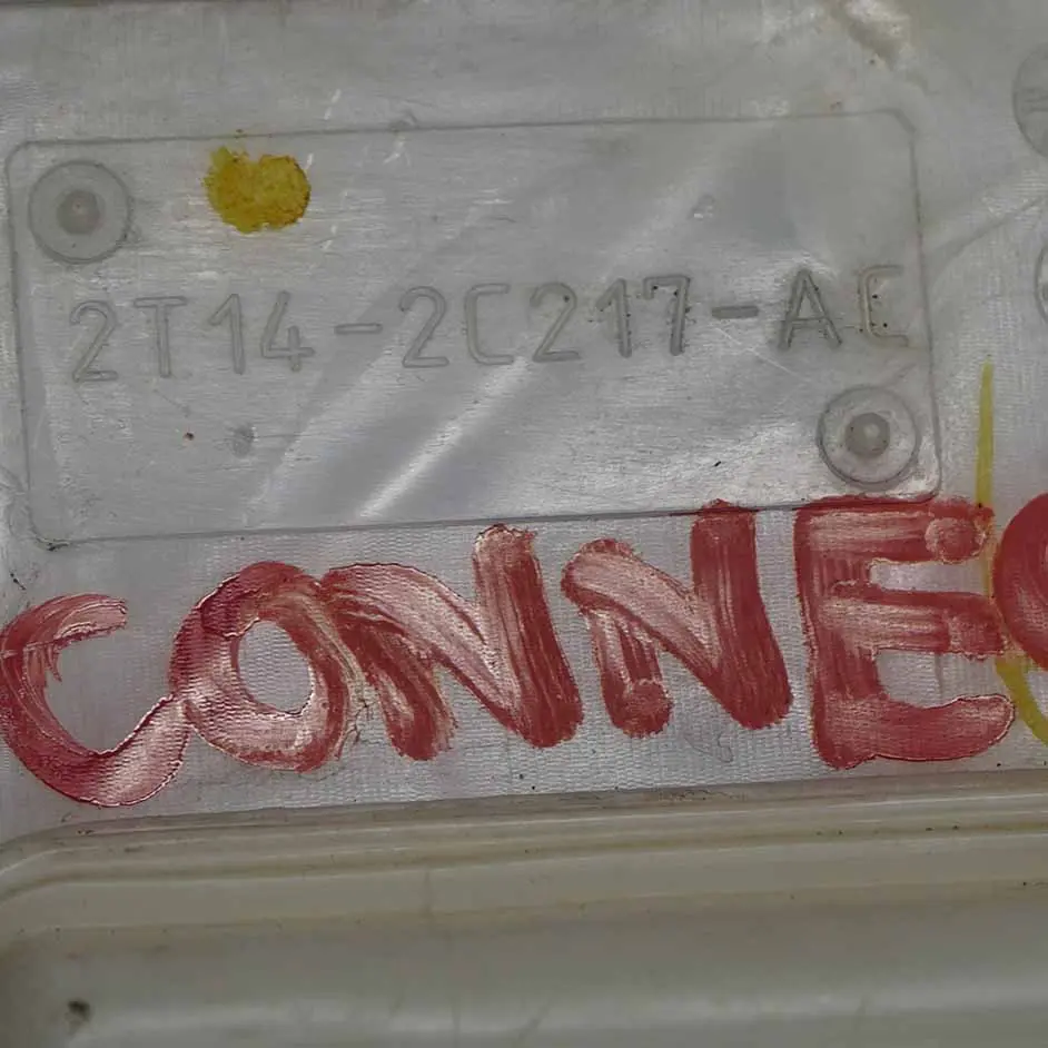 Ford Transit Connect MK1 Serbatoio liquido freni Bottiglia serbatoio - SKU 2T142C217AC - Numero di parte 2T142C217AC