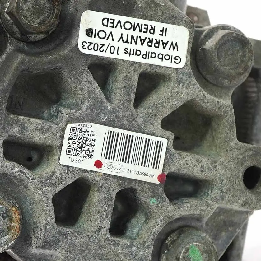 Ford Transit Connect 1.8 TDCi Pompe Direction Assistée Hydraulique - SKU 2T14-3A696-AK - Numéro de pièce 2T143A696AK