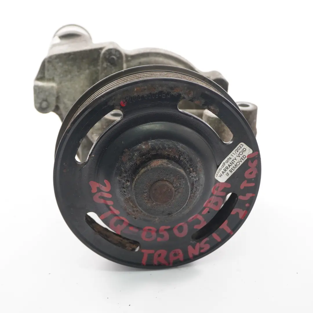 MK6 2.4 TDCI Diesel Pompe à eau de refroidissement pour Ford Transit à propos du numéro de pièce 2U1Q8509BA Ford Transit MK6 2.4 TDCI Diesel Pompe à eau de refroidissement - SKU 2U1Q8509BA - Numéro de pièce 2U1Q8509BA