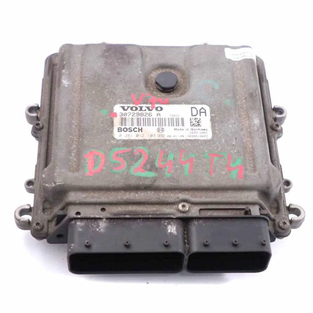 D5244T4 Dieselmotor Steuergerät ECU Schaltgetriebe für Volvo V70 2.4 mit Teilenummer 30729826A Volvo V70 2.4 D5244T4 Dieselmotor Steuergerät ECU Schaltgetriebe - SKU 30729826A - Teilenummer 30729826A