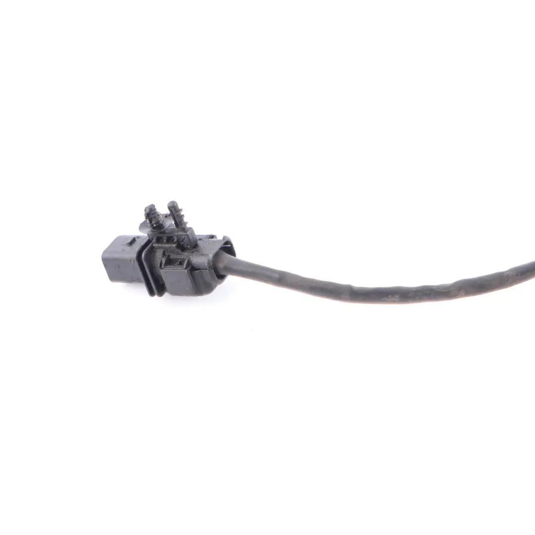 Lambda Sensor Oxygen Probe to Volvo V40 XC60 S60 V60 V70 2.4 Diesel with Part number 30751138 Volvo V40 XC60 S60 V60 V70 2.4 Diesel Lambda Sensor Oxygen Probe - SKU 30751138 - Part number 30751138