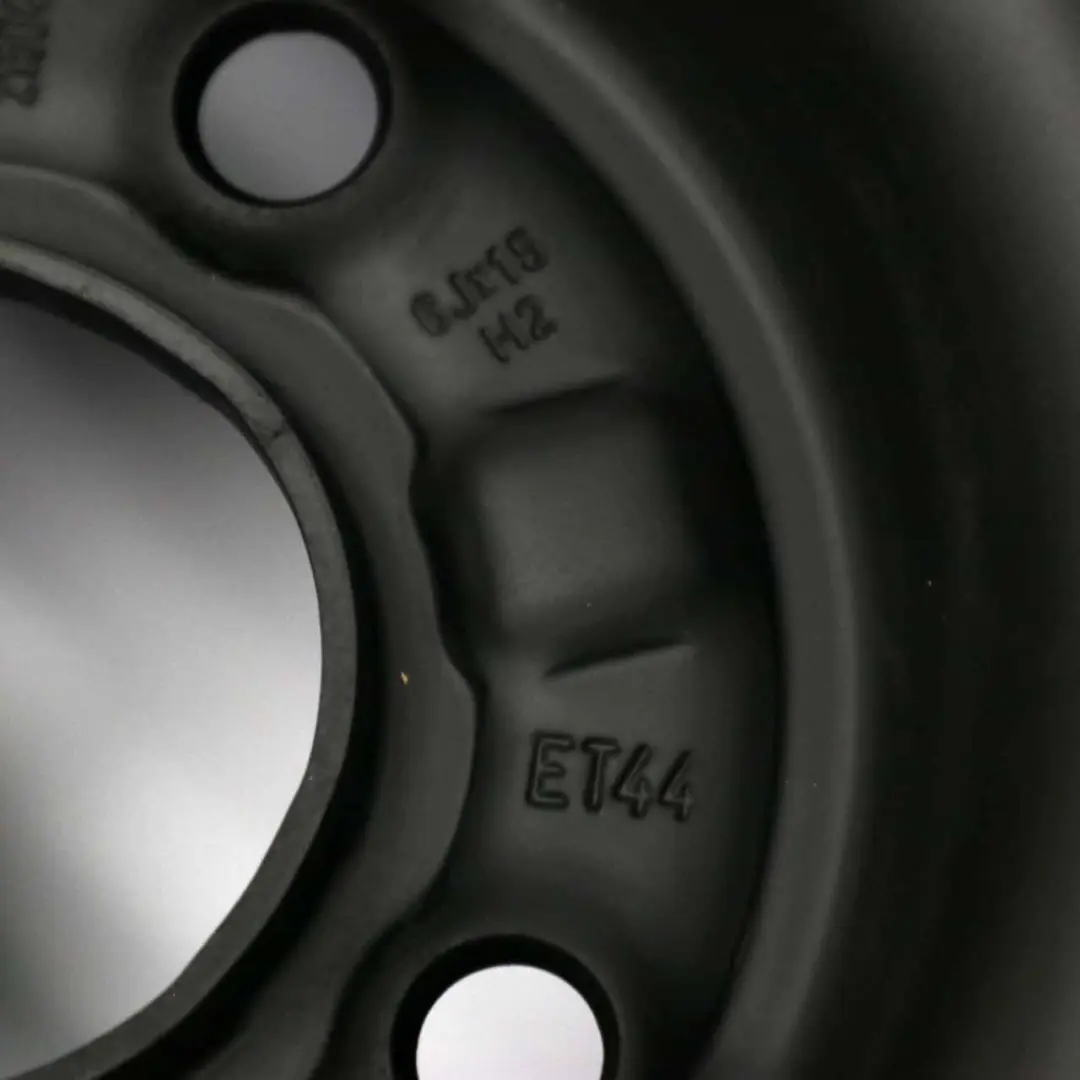 Volvo S40 V40 Noir Jante Acier 15" 6J ET:44 4x114,3 - SKU 30850843 - Numéro de pièce 30850843