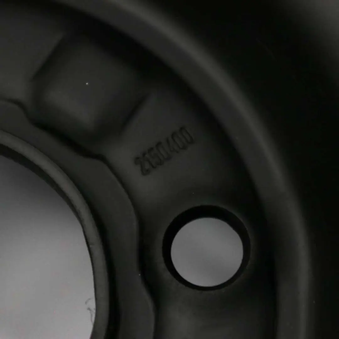 Volvo S40 V40 Noir Jante Acier 15" 6J ET:44 4x114,3 - SKU 30850843 - Numéro de pièce 30850843