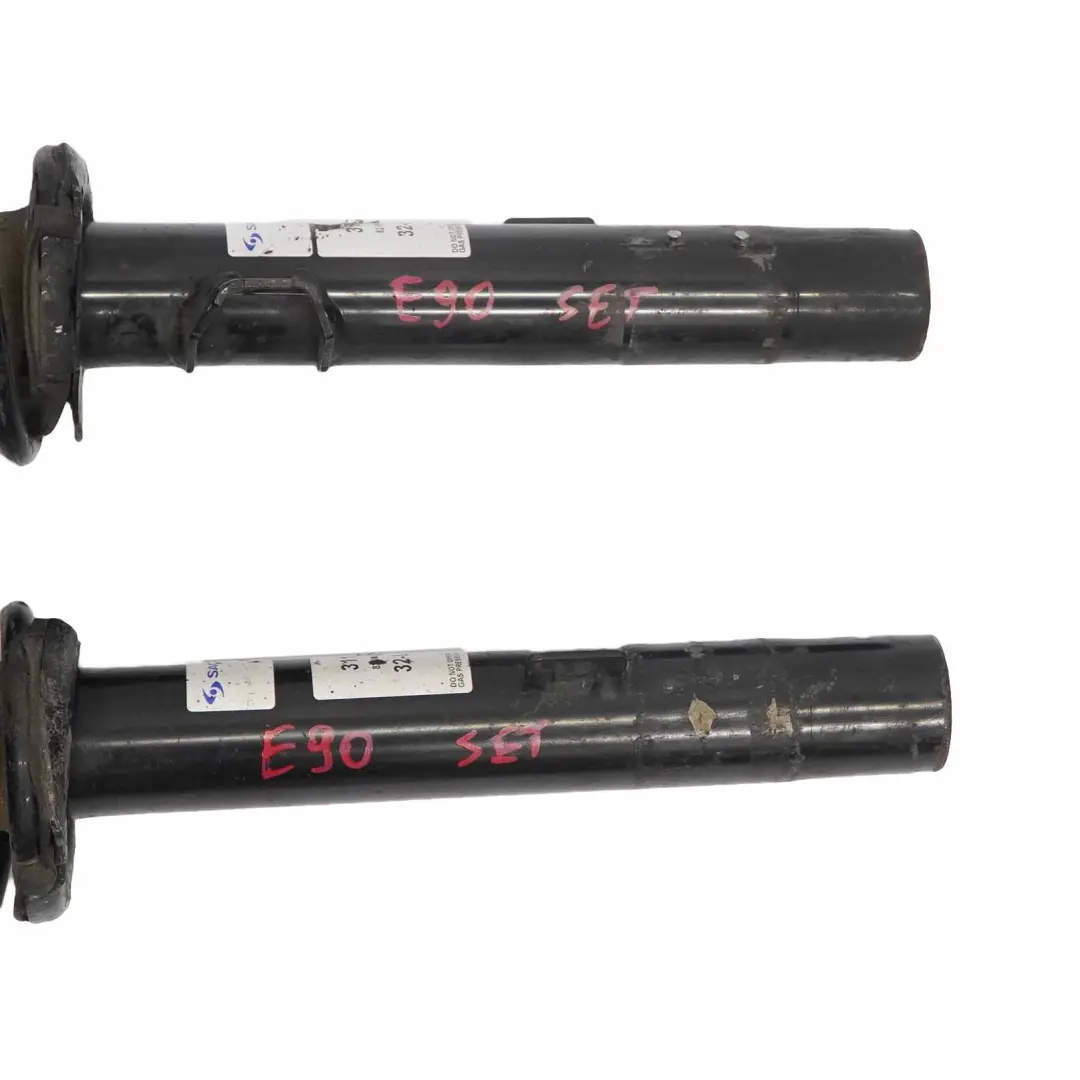 Amortiguador Sachs Suspensión Delantera Amortiguador 311 405/406 para BMW E90 E91 con número de pieza 311 405/311 406 BMW E90 E91 Amortiguador Sachs Suspensión Delantera Amortiguador 311 405/406 - SKU 311 405/311 406 - Número de pieza 311 405/311 406