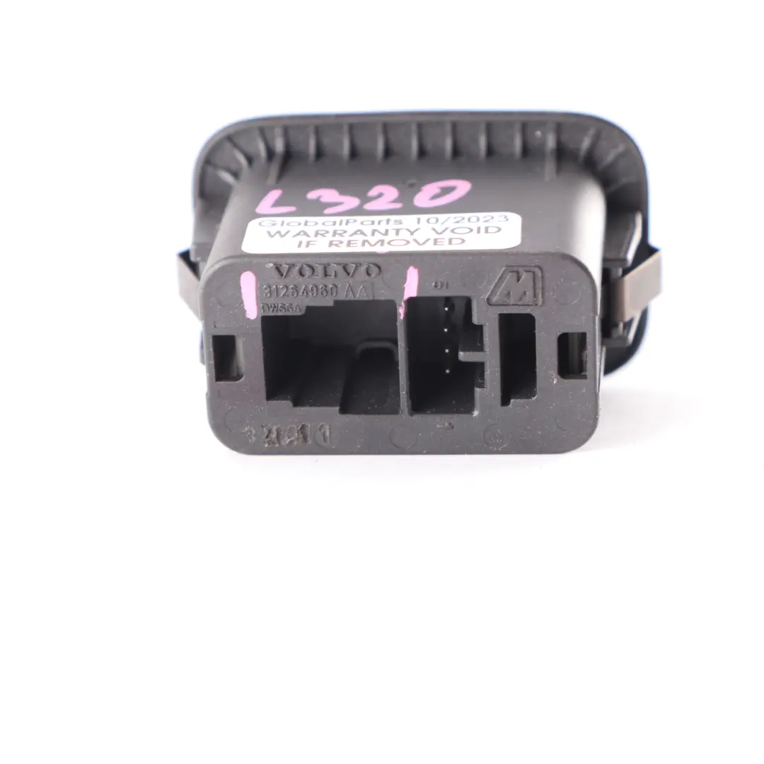 Trunk Tailgate Release Switch Button to Land Rover Range Rover L320 with Part number 31264960AA Land Rover Range Rover L320 Trunk Tailgate Release Switch Button - SKU 31264960AA - Part number 31264960AA