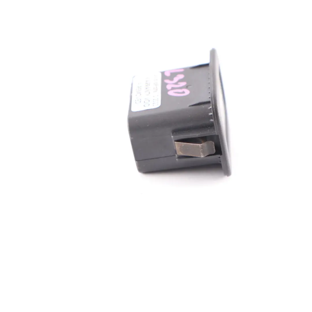 Land Rover Range Rover L320 Trunk Tailgate Release Switch Button - SKU 31264960AA - Part number 31264960AA