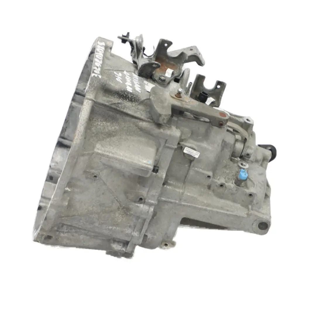 Nissan Qashqai J10 2WD Manual Gearbox 6 Speed 2.0 M9R D8G8 WARRANTY - SKU 32010JG70E - Part number 32010JG70E
