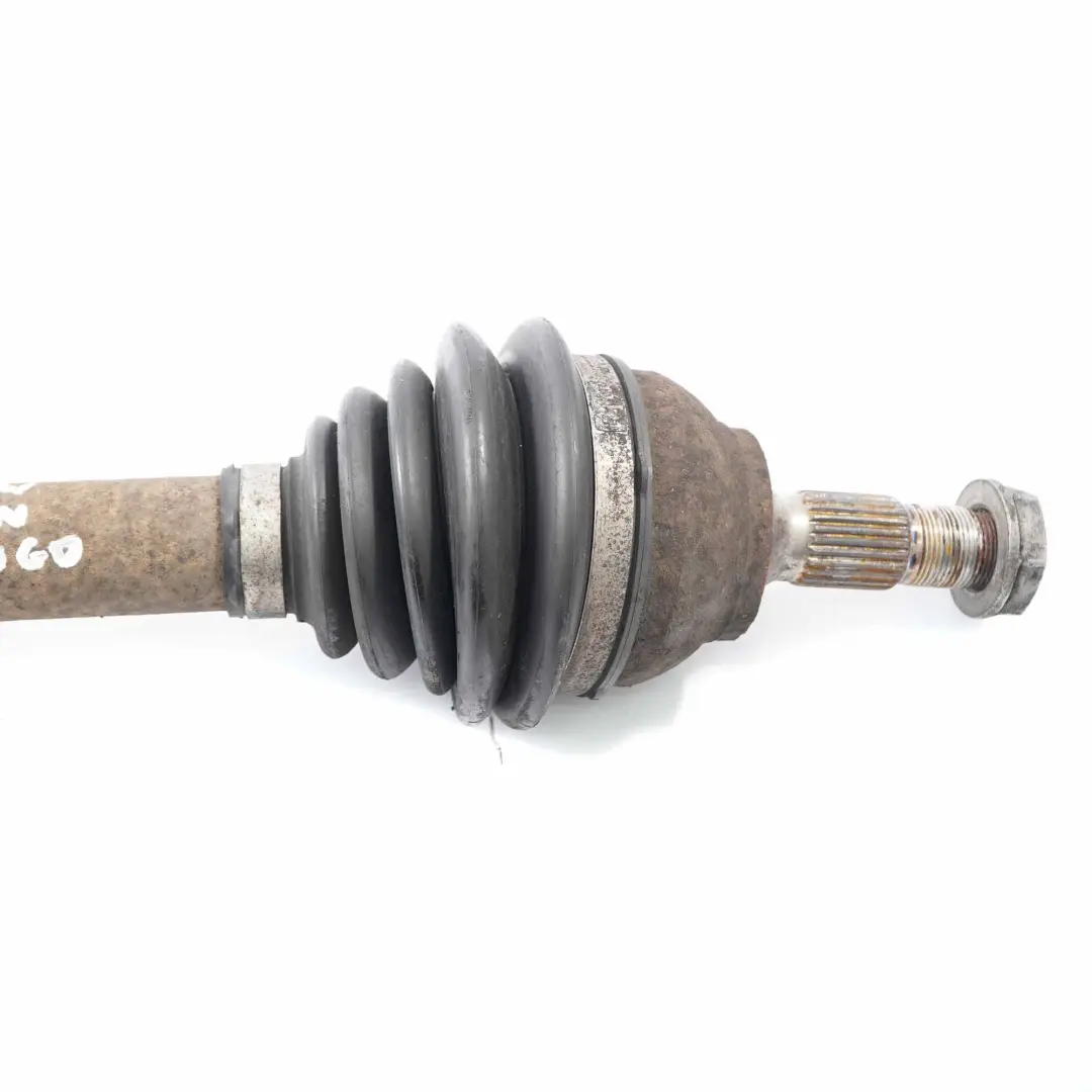 Albero trasmissione Citroen Berlingo Assale anteriore sinistro Uscita per con numero di parte 3272LW Albero trasmissione Citroen Berlingo Assale anteriore sinistro Uscita - SKU 3272LW - Numero di parte 3272LW