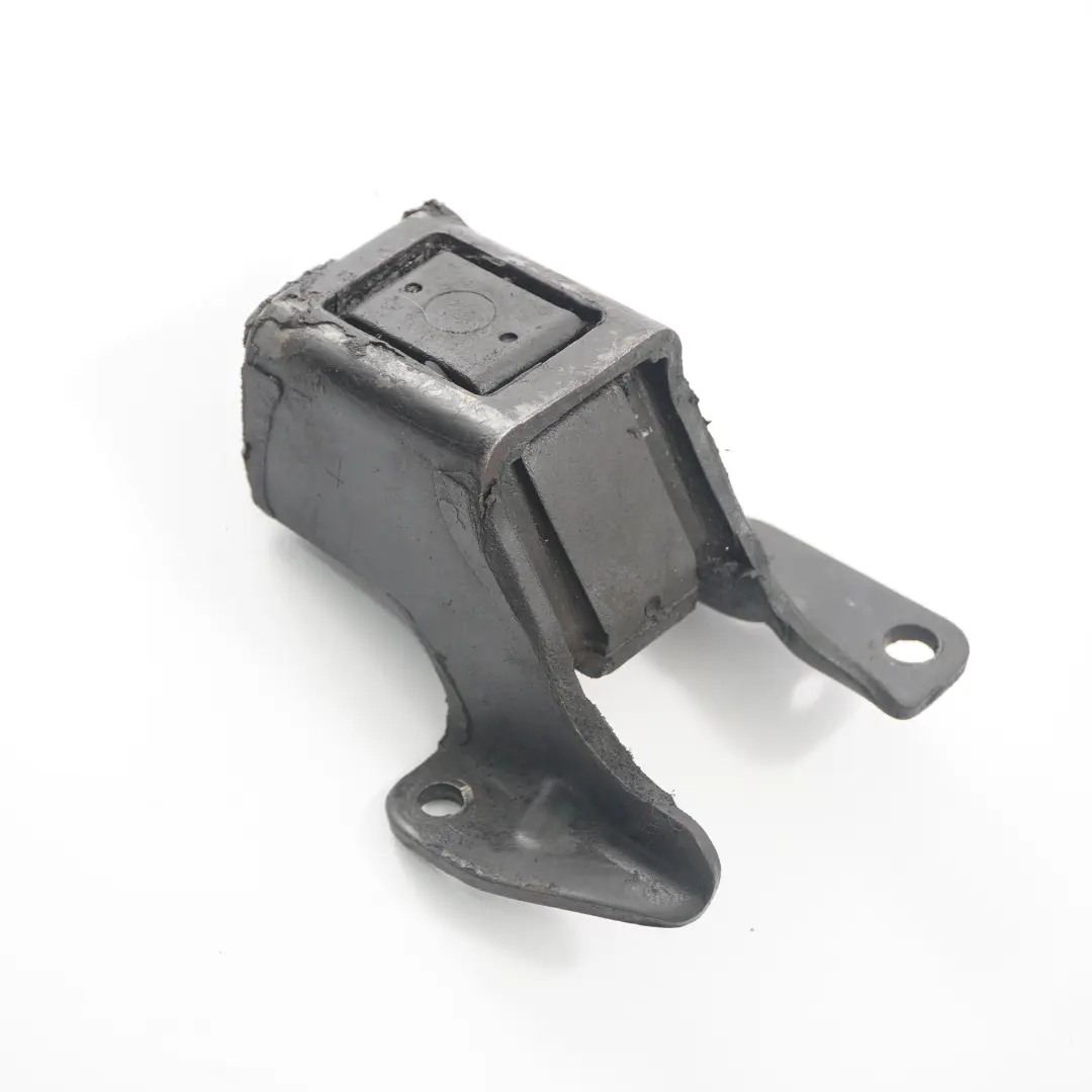 Toyota RAV4 Mocowanie Reduktora - SKU 33183-33010 - Numer Części 33183-33010