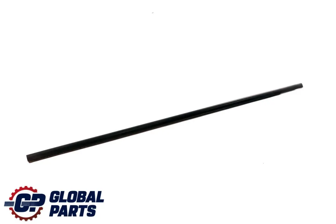 BMW E83 Canal Cubierta Puerta Exterior Delantera Derecha - SKU 3330178 - Número de pieza 3330178