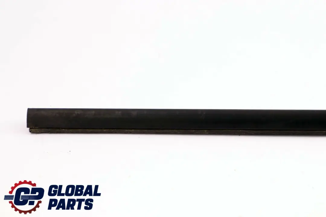 Binario Finestra Porta Anteriore Destra per BMW X3 e83 con numero di parte 3330178 BMW X3 e83 Binario Finestra Porta Anteriore Destra - SKU 3330178 - Numero di parte 3330178