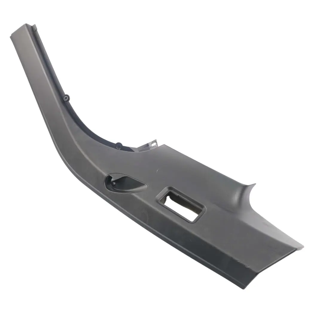 Tapa Columna D Parabrisas Ventana Trim Derecha Negro para BMW X3 E83 con número de pieza 3330450 BMW X3 E83 Tapa Columna D Parabrisas Ventana Trim Derecha Negro - SKU 3330450-1 - Número de pieza 3330450