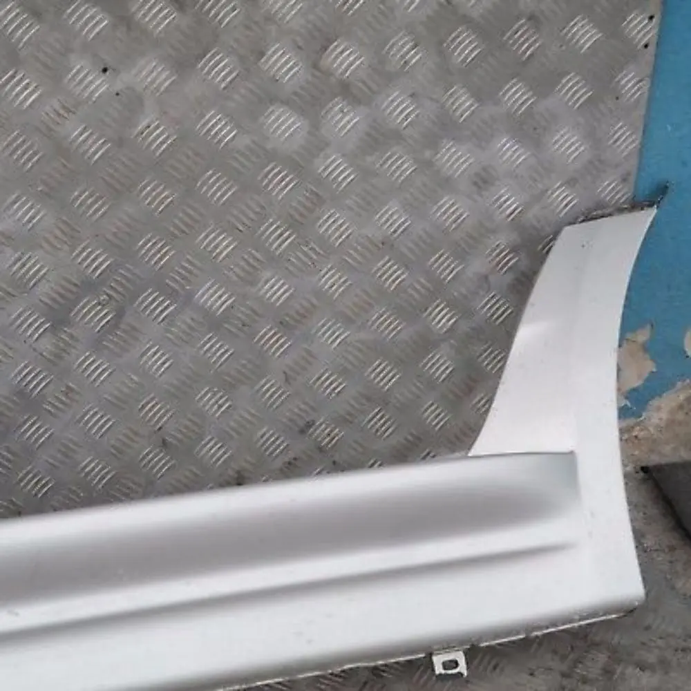 Abdeckung Schweller Links Titansilber Titan Silber ? 354 für BMW X3 er E83 mit Teilenummer 51713330865 BMW X3 er E83 Abdeckung Schweller Links Titansilber Titan Silber ? 354 - SKU 3330865-TS - Teilenummer 51713330865