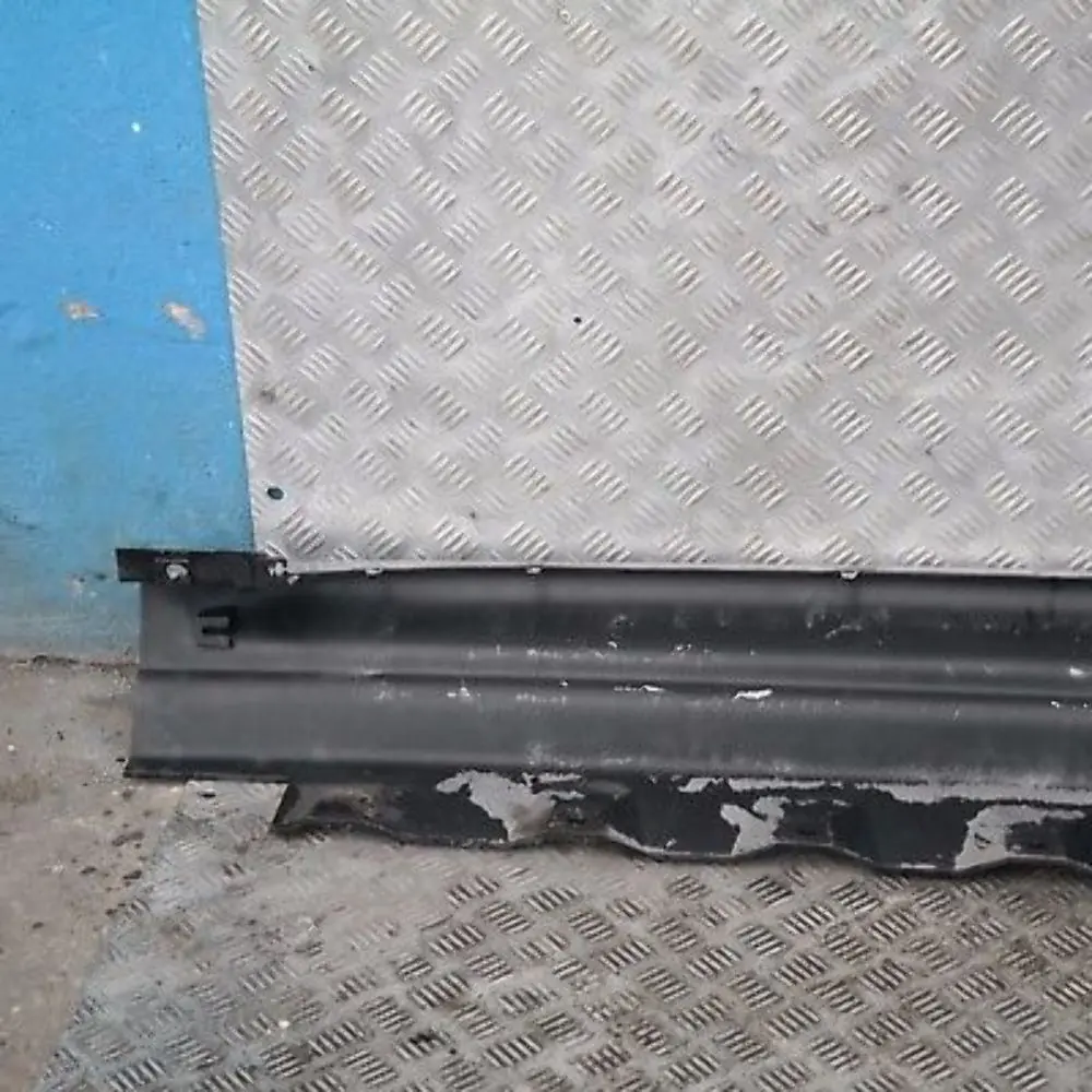 Door Sill Cover Skirt Right O/S Titansilber Titan Silver - 354 to BMW X3 Series E83 with Part number 51713330866 BMW X3 Series E83 Door Sill Cover Skirt Right O/S Titansilber Titan Silver - 354 - SKU 3330866-1 - Part number 51713330866