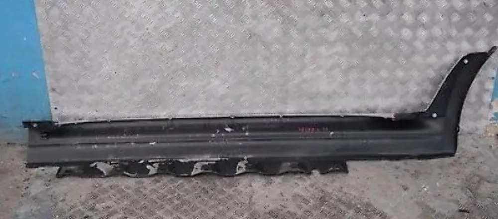 BMW X3 Series E83 Door Sill Cover Skirt Right O/S Titansilber Titan Silver - 354 - SKU 3330866-1 - Part number 51713330866