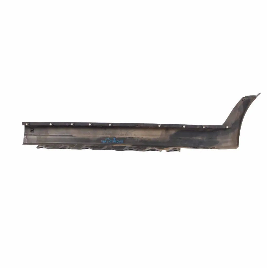 Porta destra Pannello copertura della soglia laterale della portiera per BMW X3 E83 con numero di parte 3330866 BMW X3 E83 Porta destra Pannello copertura della soglia laterale della portiera - SKU 3330866 - Numero di parte 3330866