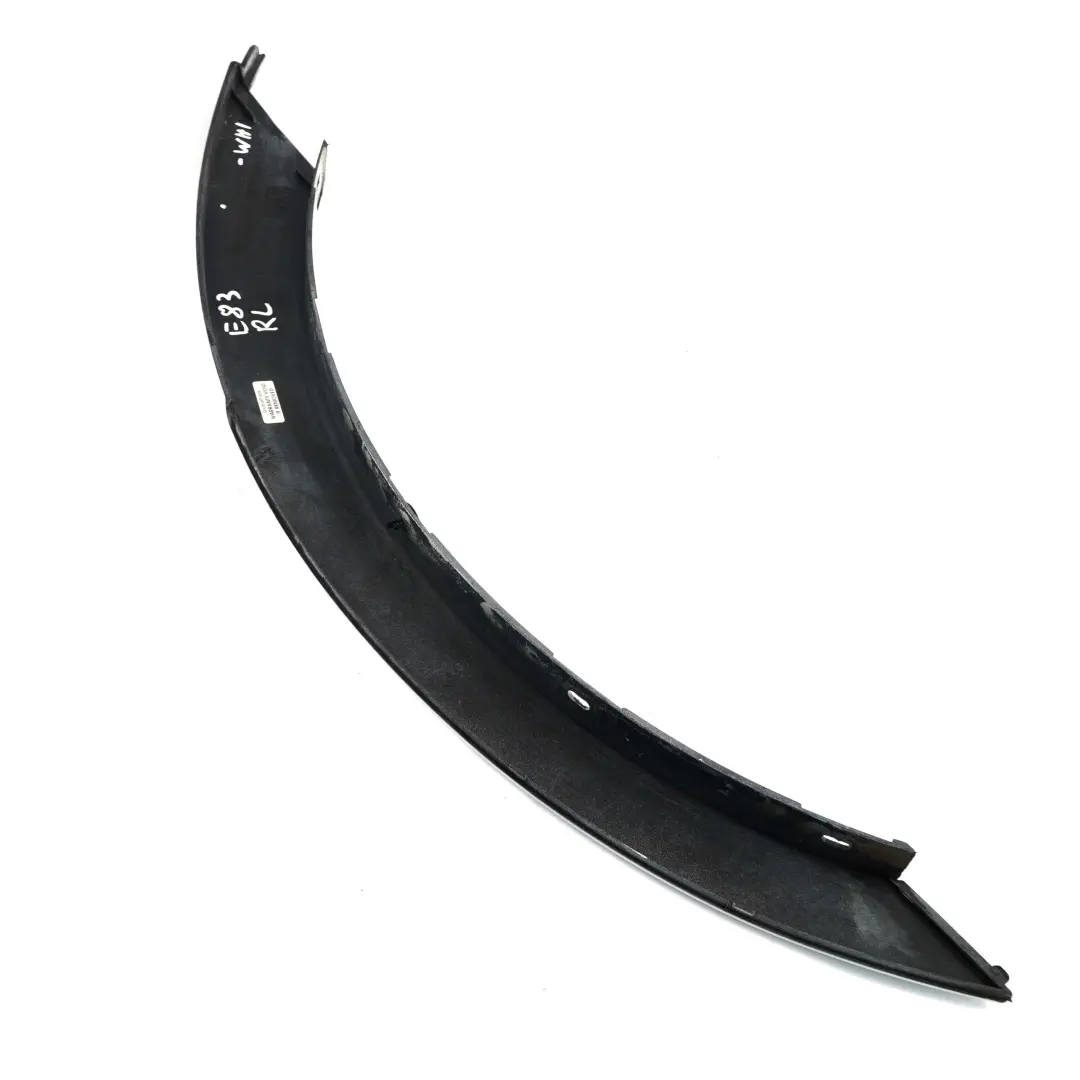 Enjoliveur de Passage de Roue Arriere Gauche Peint en Blanc pour BMW X3 E83 à propos du numéro de pièce 3330867 BMW X3 E83 Enjoliveur de Passage de Roue Arriere Gauche Peint en Blanc - SKU 3330867-WHI - Numéro de pièce 3330867