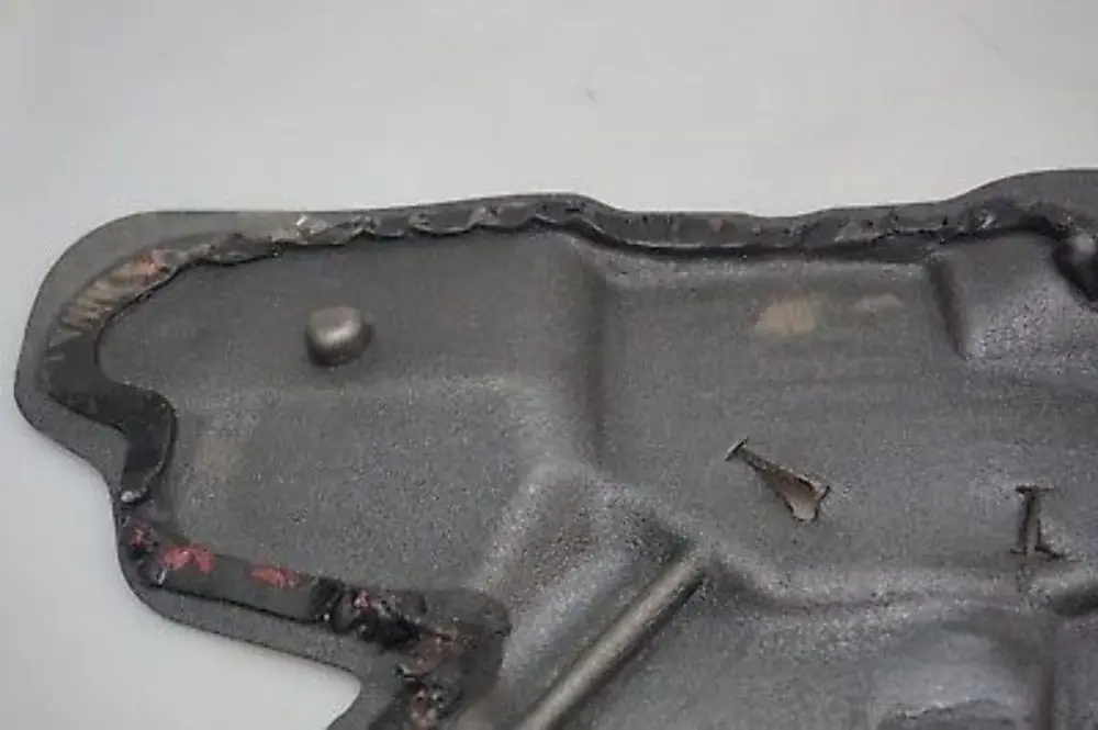 Sound Insulating Door Front Right to BMW X3 Series E83 E83 LCI with Part number 3334924 BMW X3 Series E83 E83 LCI Sound Insulating Door Front Right - SKU 3334924 - Part number 3334924