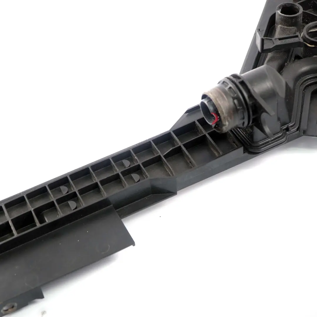 Piastra di Montaggio Supporto Radiatore Serbatoio per BMW X3 E83 con numero di parte 3400017 BMW X3 E83 Piastra di Montaggio Supporto Radiatore Serbatoio - SKU 3400017-1 - Numero di parte 3400017