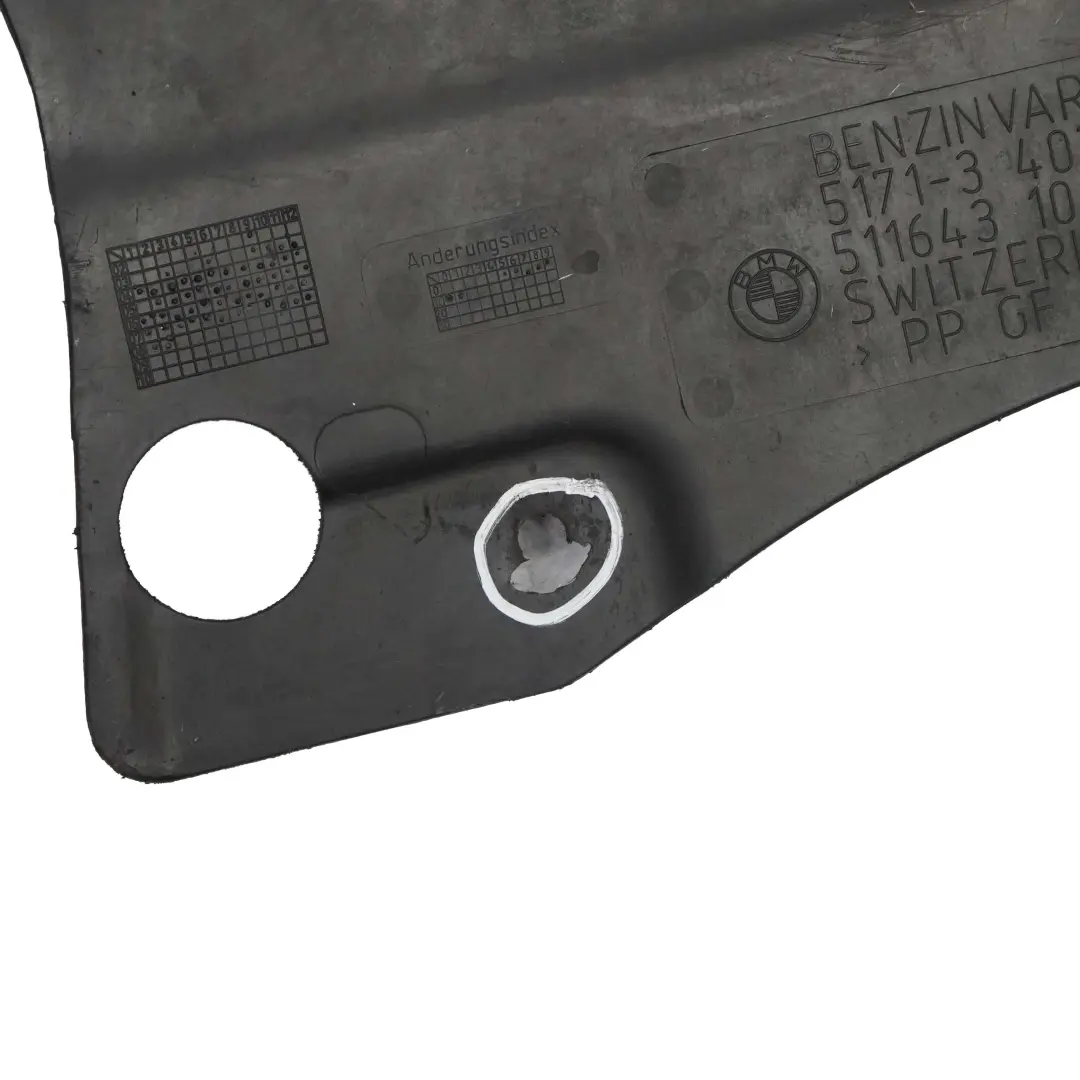 Motorraumabschirmung Revetement Avant pour BMW X3 E83 Diesel à propos du numéro de pièce 3400041 BMW X3 E83 Diesel Motorraumabschirmung Revetement Avant - SKU 3400041-1 - Numéro de pièce 3400041