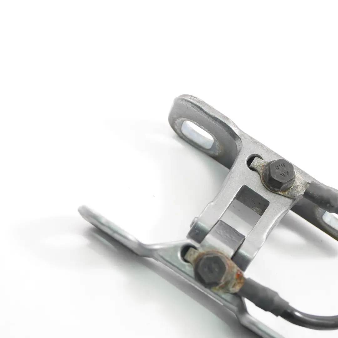 BMW X3 E83 Maletero Tapa Portón Trasero Bisagra Derecha Spacegrau Gris - A52 - SKU 3400378-SCG - Número de pieza 3422368