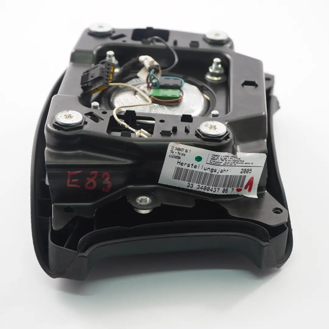 Módulo de Aire Lado del Conductor Negro para BMW E83 Volante con número de pieza 3400437 BMW E83 Volante Módulo de Aire Lado del Conductor Negro - SKU 3400437-1 - Número de pieza 3400437