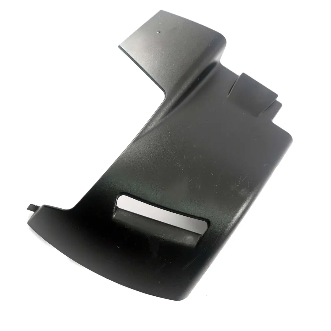 Cubierta Cinturon Carrete Antracita Negro Derecha 3400512 para BMW E83 con número de pieza 3405466 BMW E83 Cubierta Cinturon Carrete Antracita Negro Derecha 3400512 - SKU 3400512-1 - Número de pieza 3405466