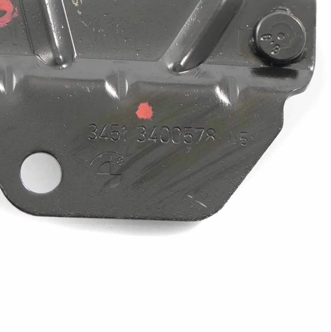Sistema Frenante Supporto Staffa Sensore Velocità 3451 per BMW X3 E83 con numero di parte 34513400578 BMW X3 E83 Sistema Frenante Supporto Staffa Sensore Velocità 3451 - SKU 3400578 - Numero di parte 34513400578