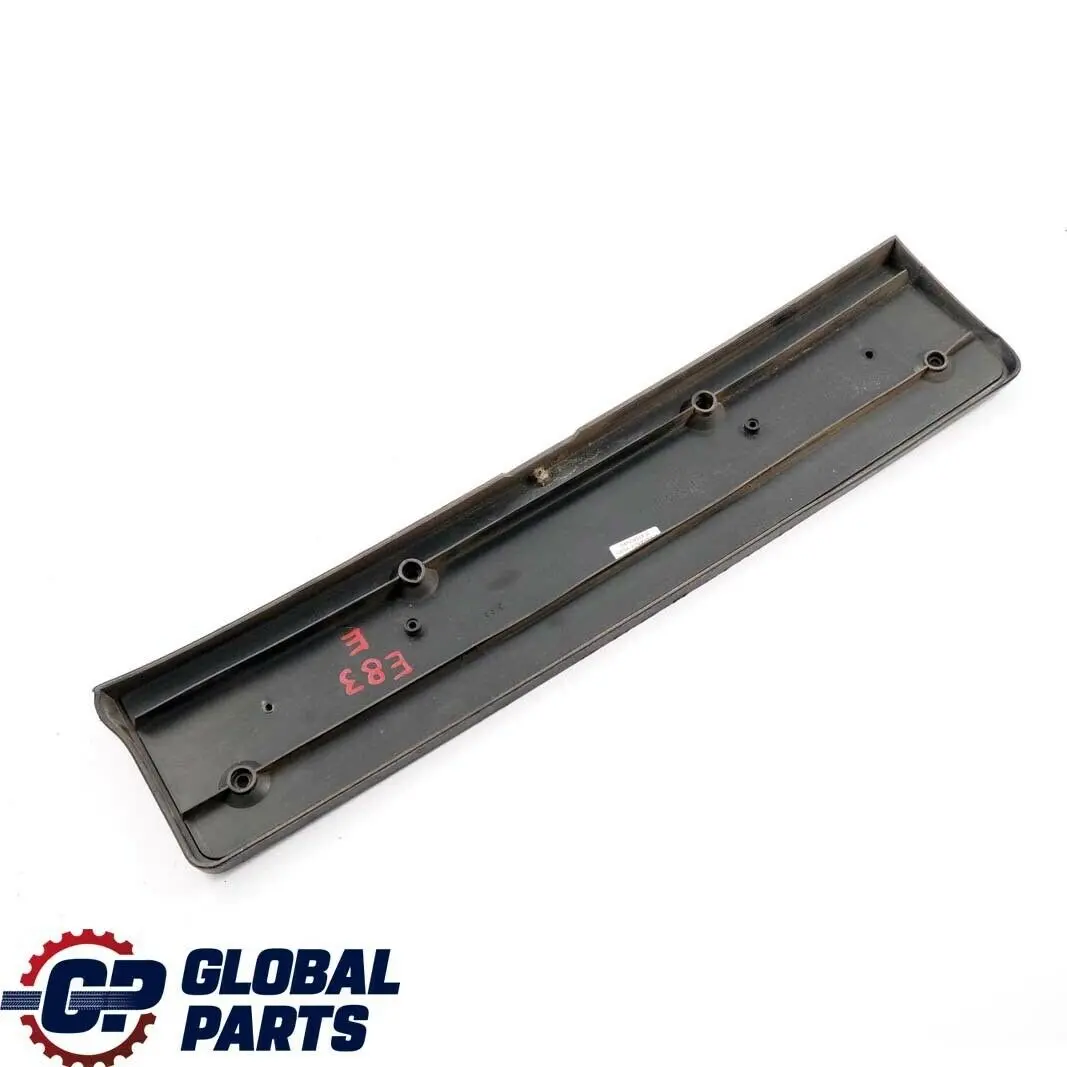 Ramka Osłona Tablicy Rejestracyjnej do BMW X3 E83 o numerze 3400913 BMW X3 E83 Ramka Osłona Tablicy Rejestracyjnej - SKU 3400913 - Numer Części 3400913